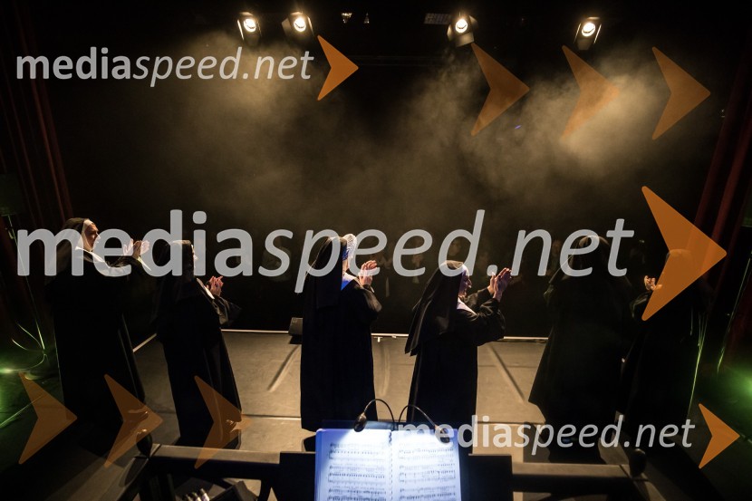 Nune v akciji!, premiera predstaveNune v akciji!, premiera predstave