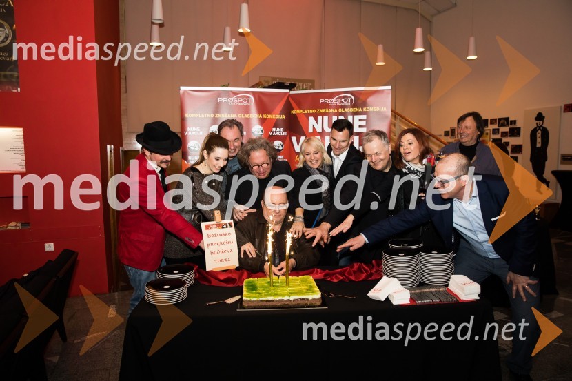 Nune v akciji!, premiera predstaveNune v akciji!, premiera predstave