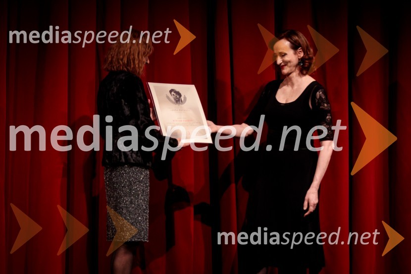  Mirjam Korbar, igralka;  Saša  Pavček, igralka, Predsednica združenja dramskih umetnikov Slovenije, prejemnica Borštnikovega prstana49. teden slovenske drame, otvoritev