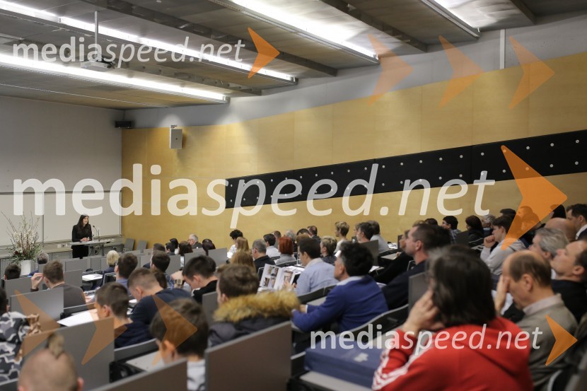 Sodobne rešitve uporabe mavčnih oblog v okvirni večetažni leseni gradnji, strokovni posvetSodobne rešitve uporabe mavčnih oblog v okvirni večetažni leseni gradnji, strokovni posvet