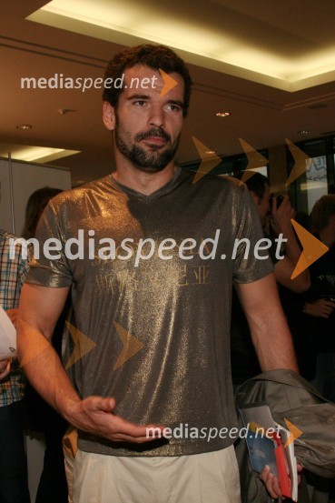 Peter Mankoč, plavalecPredstavitev slovenske olimpijske delegacije - Peking 2008