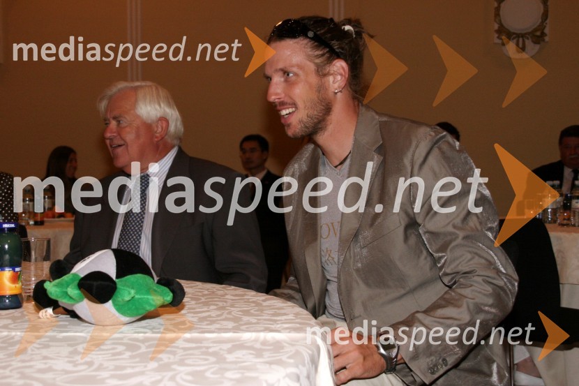 Milan Kučan, nekdanji predsednik RS in Luka Špik, veslačPredstavitev slovenske olimpijske delegacije - Peking 2008