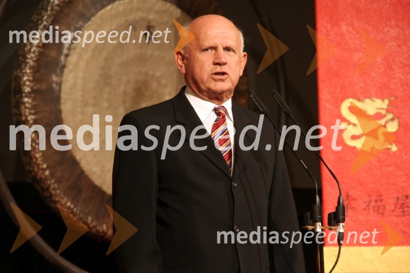 Janez Kocijančič, predsednik Olimpijskega komiteja SlovenijePredstavitev slovenske olimpijske delegacije - Peking 2008