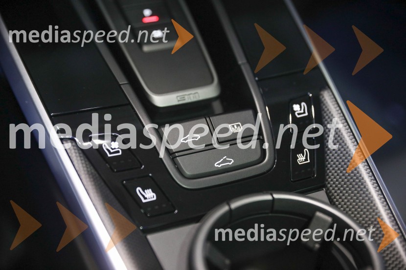 Porsche 911 (992)Porsche 911, slovenska predstavitev