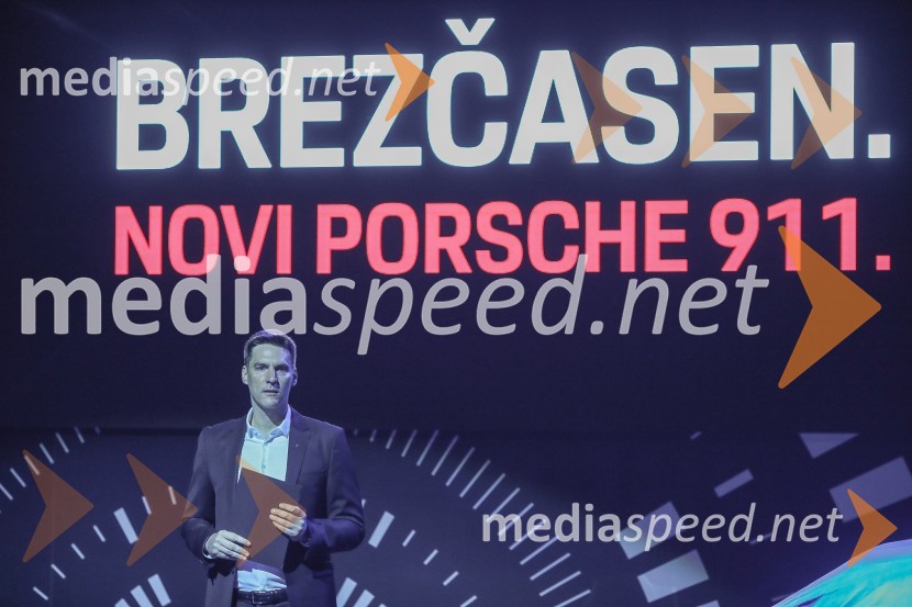 Porsche 911, slovenska predstavitev