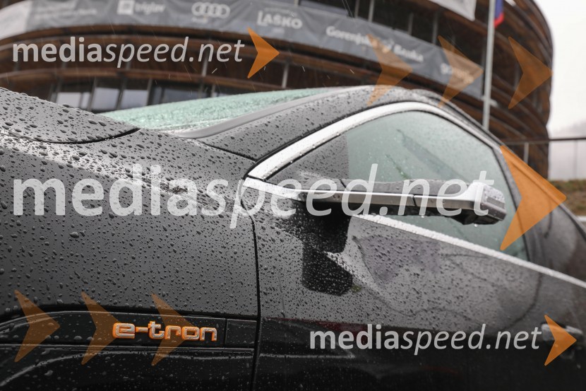 Audi e-tronAudi e-tron, slovenska predstavitev