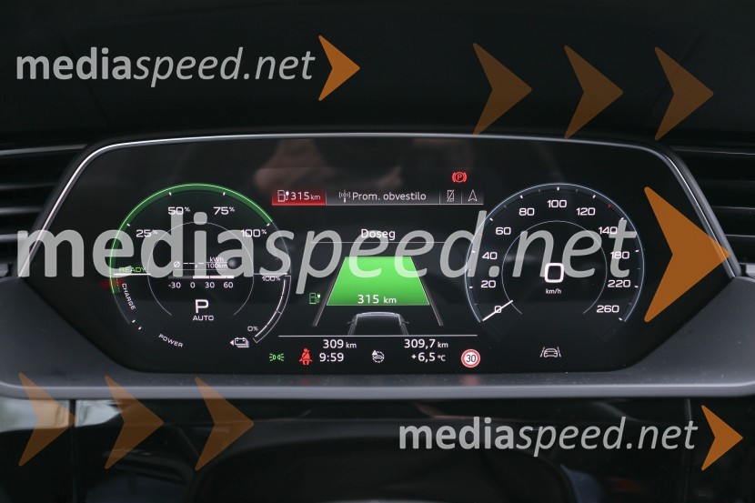 Audi e-tronAudi e-tron, slovenska predstavitev