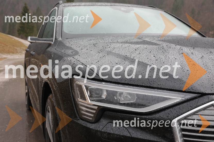 Audi e-tronAudi e-tron, slovenska predstavitev