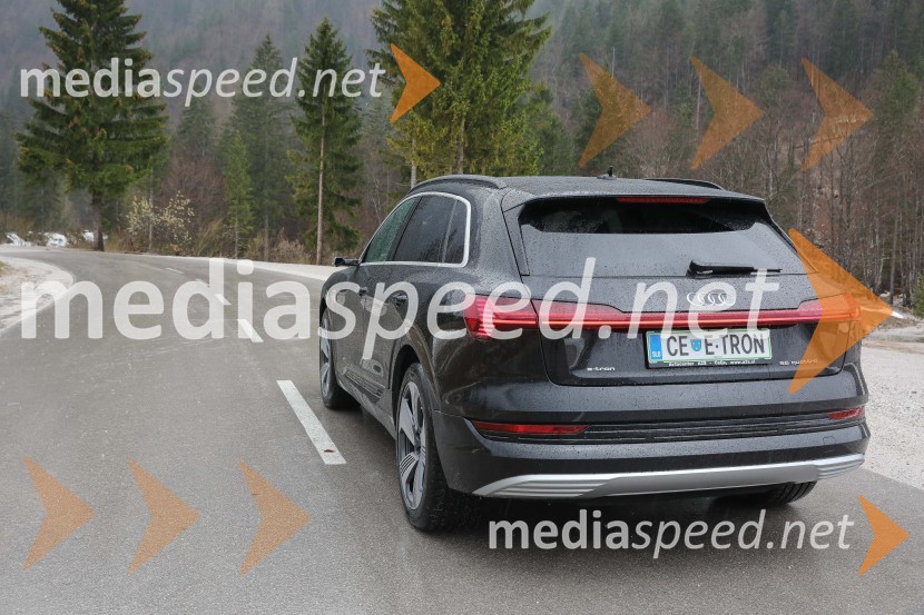 Audi e-tronAudi e-tron, slovenska predstavitev