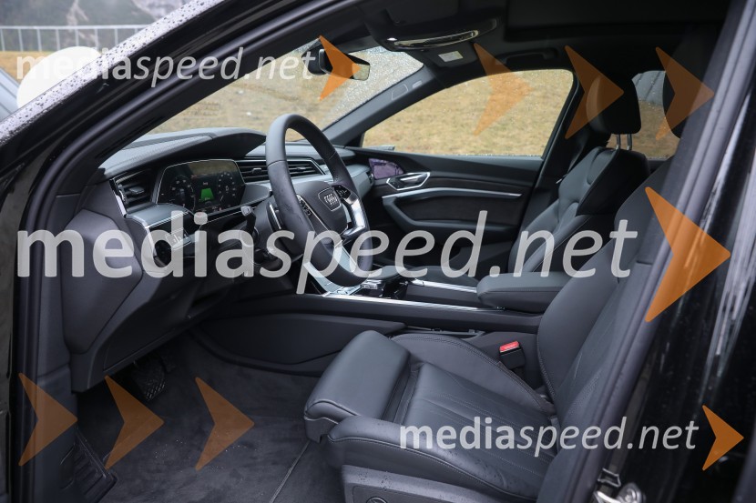 Audi e-tronAudi e-tron, slovenska predstavitev