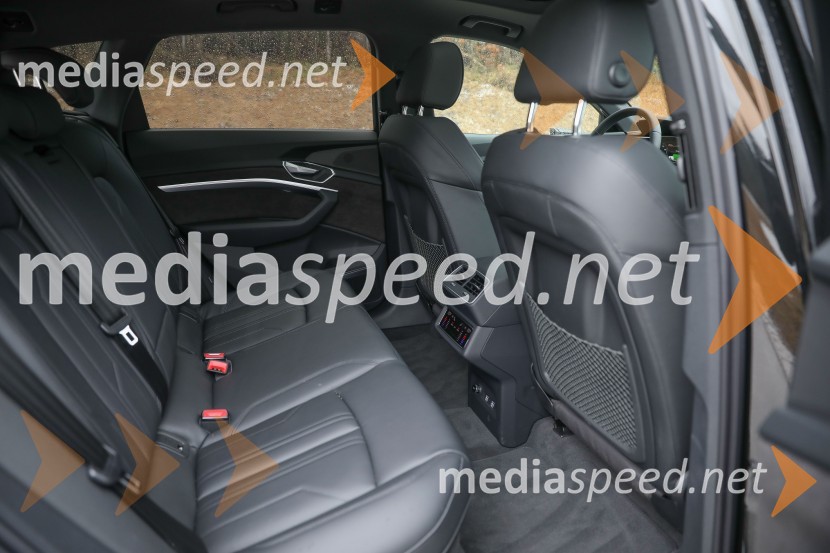 Audi e-tronAudi e-tron, slovenska predstavitev