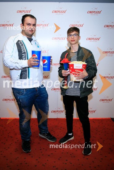 Shazam, nov in zabaven DCjev superjunak
