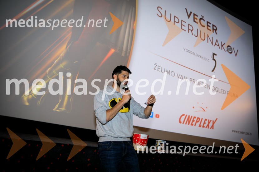  Uroš Bitenc, moderator, radio AntenaShazam, nov in zabaven DCjev superjunak