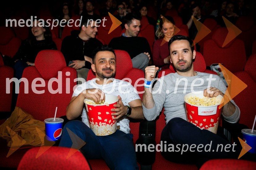 Shazam, nov in zabaven DCjev superjunak