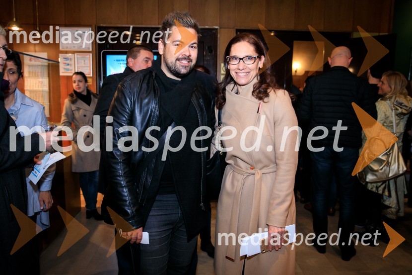  Nejc Simšič, novinar;  Katja Mlakar, agencija AVISeks nasveti od A do Ž, premiera komedije