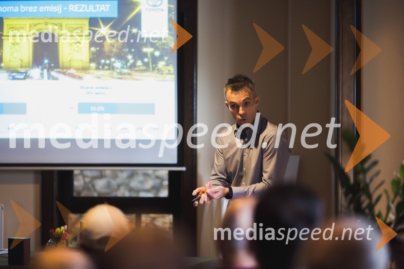  Primož Tiringar, direktor, Toyota SlovenijaToyota Corolla, slovenska predstavitev