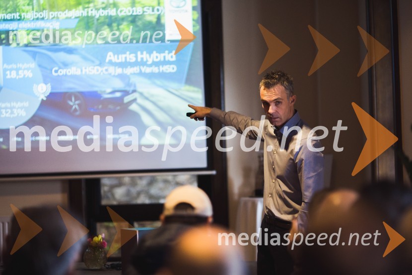  Primož Tiringar, direktor, Toyota SlovenijaToyota Corolla, slovenska predstavitev