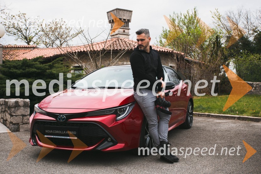  Jan Macarol, urednik, City MagazineToyota Corolla, slovenska predstavitev