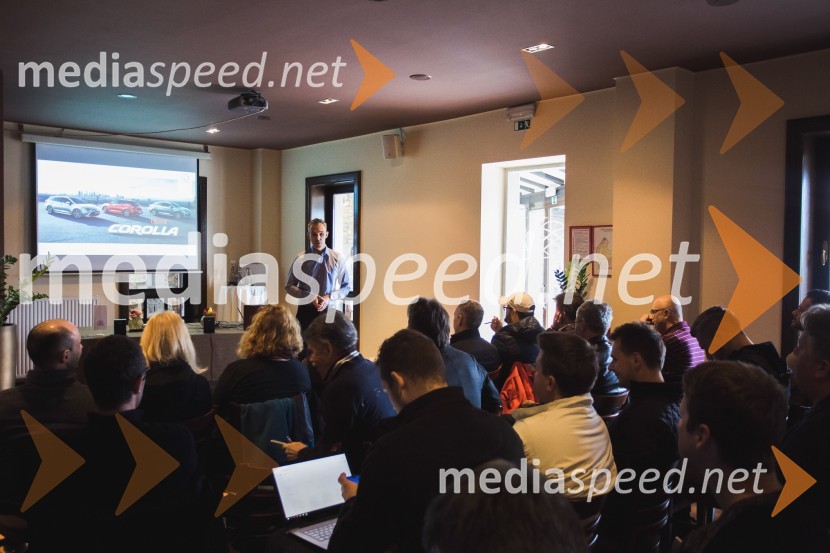 Toyota Corolla, slovenska predstavitevToyota Corolla, slovenska predstavitev