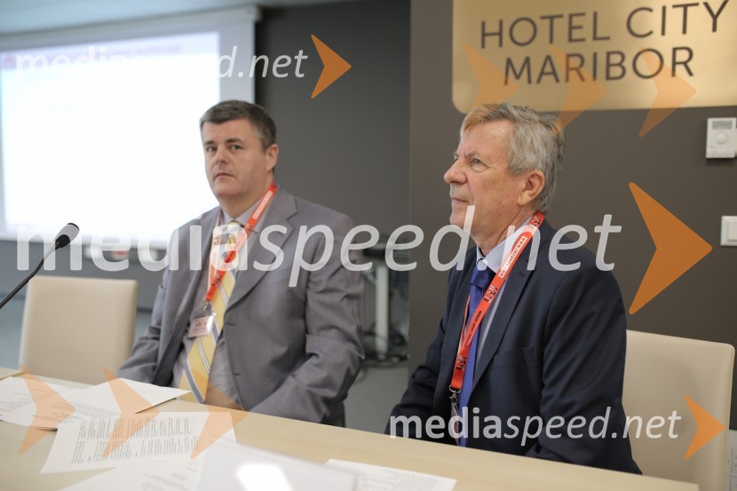 dr. Gregor Dolanc, Institut Jožef Stefan; prof. dr. Boris Tovornik, predsednik konference AIG'19Konferenca Avtomatizacija v industriji in gospodarstvu 2019