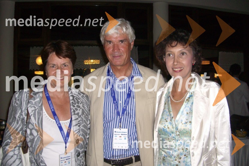 Andrej Polenec, glavni direktor Iskratel Kranj z ženo Alenko in Virginia Ruzici, nekdanja teniška igralka in zmagovalka Odprtega prvenstva v Franciji leta 1978Teniški turnir Banka Koper Slovenia Open