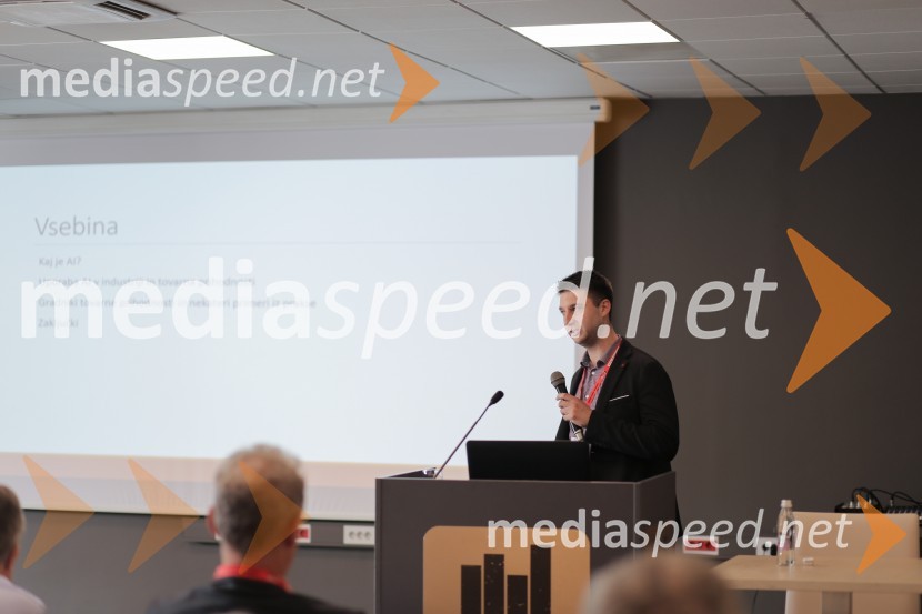 dr. Boštjan Dolenc, Institus Jožef StefanKonferenca Avtomatizacija v industriji in gospodarstvu 2019