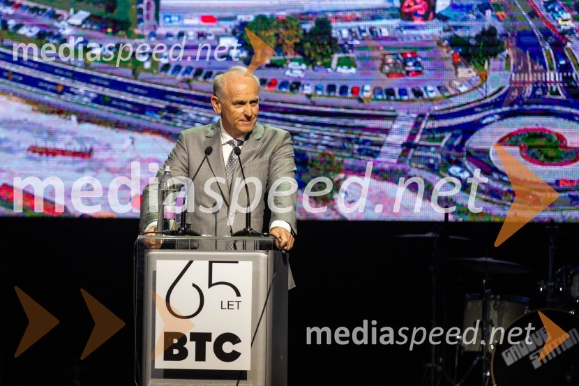  Jože  Mermal, predsednik uprave družbe BTCPraznovanje 65-letnice družbe BTC