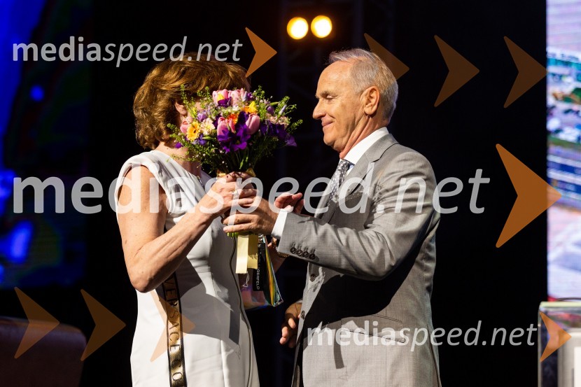  Helena Petrin, generalna sekretarka BTC ;  Jože  Mermal, predsednik uprave družbe BTCPraznovanje 65-letnice družbe BTC