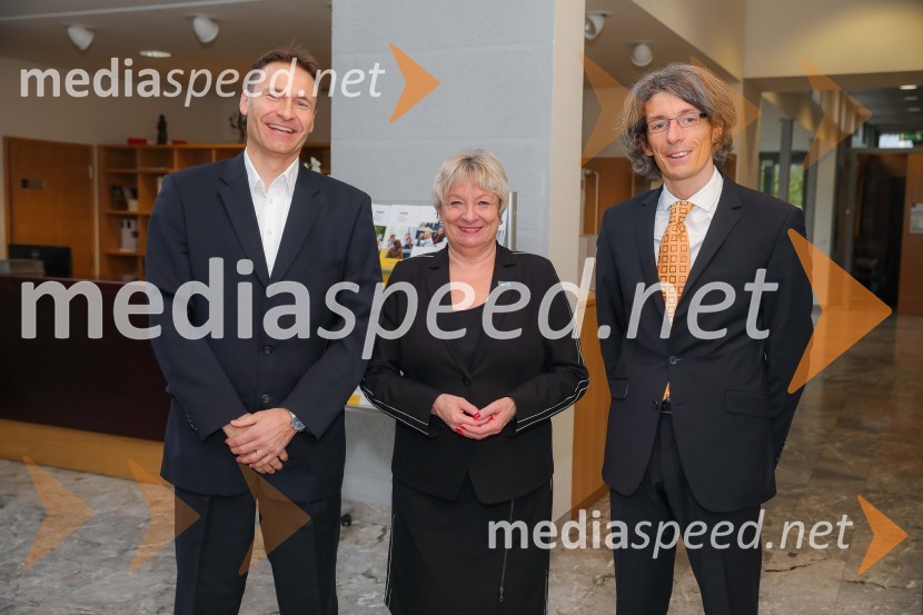  Rok Koren, odgovoren digitalizacijo in skrbnik ključnih kupcev v družbi Siemens Slovenija ;  Gertrud Rantzen, predsednica, Slovensko-nemška gospodarska zbornica;  Gerhard Engelbrecht, strokovnjak za inteligentne informacijske in komunikacijske tehnologije, Siemens, AvstrijaDan slovensko-nemškega gospodarstva 2019