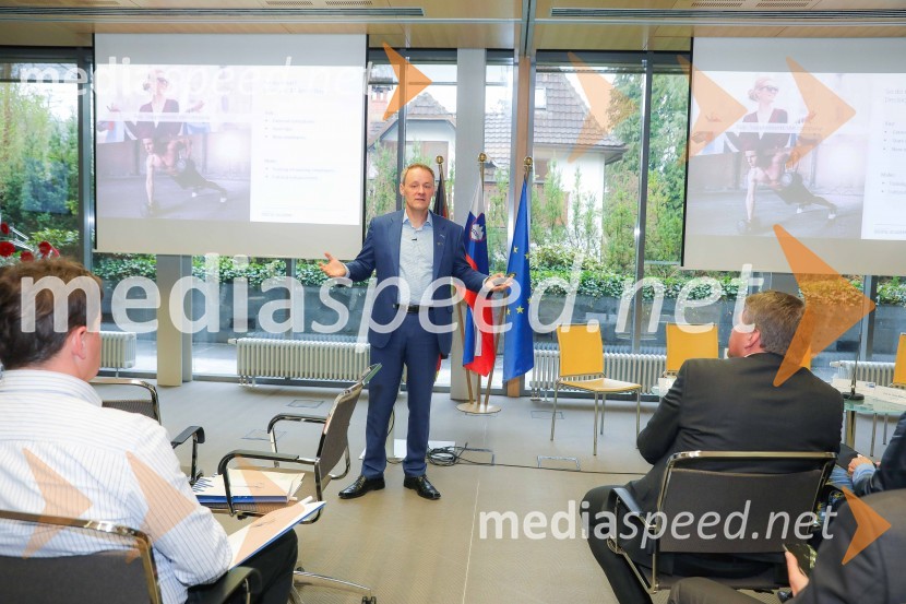 dr. Dietmar C. Schlößer, vodja digitalizacije in inovacij, TÜV Nord Group, NemčijaDan slovensko-nemškega gospodarstva 2019