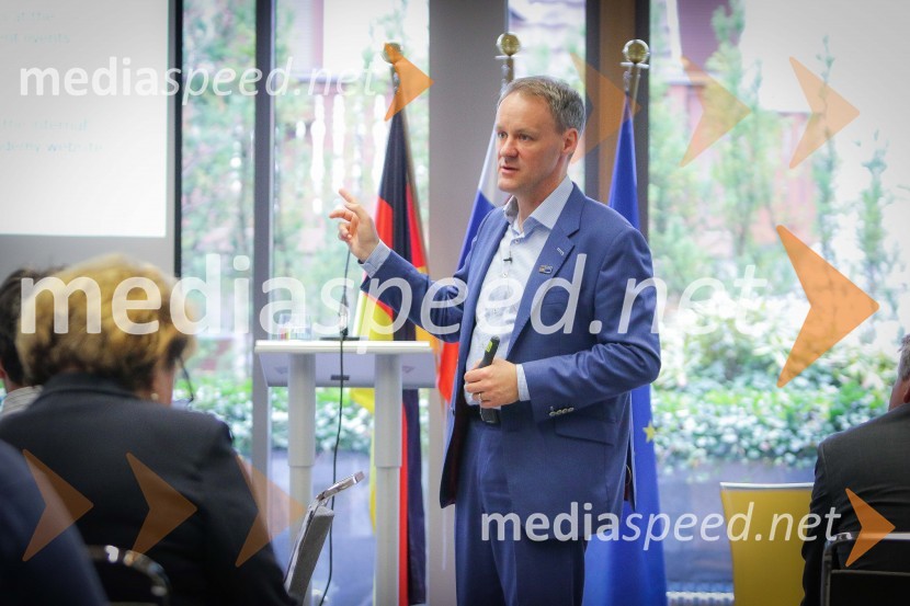 dr. Dietmar C. Schlößer, vodja digitalizacije in inovacij, TÜV Nord Group, NemčijaDan slovensko-nemškega gospodarstva 2019