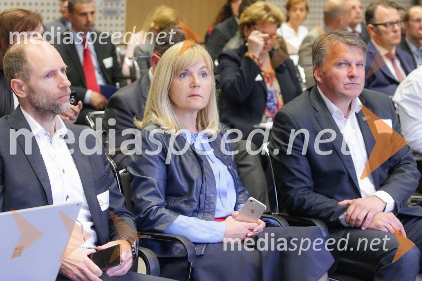 dr. Jure Skvarč, izvršni direktor PC Vision in Kolektor Orodjarna d.o.o.;  Medeja Lončar, direktorica, Siemens d.o.o., članica upravnega odbora, Slovensko-nemška gospodarska zbornica;  Miro  Smrekar, direktor, Adecco Slovenija in regija AdriaticDan slovensko-nemškega gospodarstva 2019