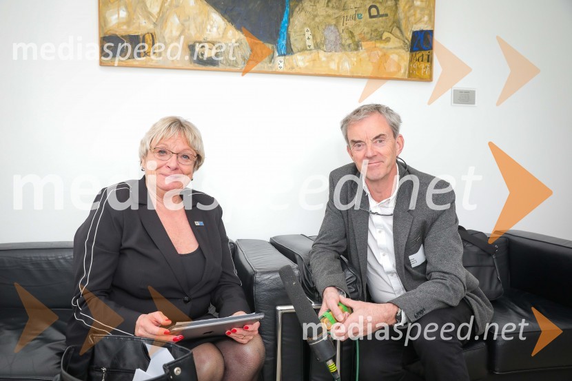  Gertrud Rantzen, predsednica, Slovensko-nemška gospodarska zbornica;  Chris Wherry, Radio Slovenia InternationalDan slovensko-nemškega gospodarstva 2019