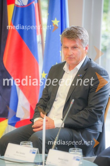  Miro  Smrekar, direktor, Adecco Slovenija in regija AdriaticDan slovensko-nemškega gospodarstva 2019