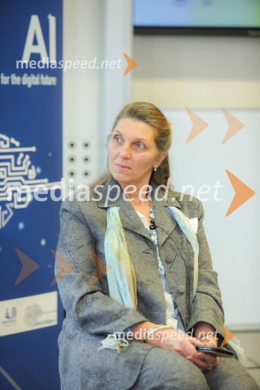 dr. Dunia Mladenić, vodja laboratorija za umetno inteligenco na Institutu Jožef StefanDan slovensko-nemškega gospodarstva 2019