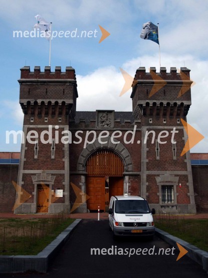 Zapor za obtožence Haaškega sodišča, Scheveningen, NizozemskaZapor za obtožence Haaškega sodiča, Scheveningen, Nizozemska
