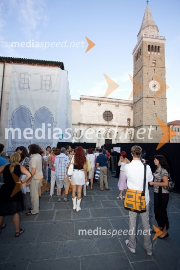 ObiskovalciFestival Festiko: predstava Tesla Electric Company