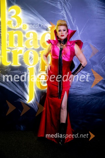  Christa Žentiily - Salomé13. nadstropje, modni spektakel Citycenter Celje