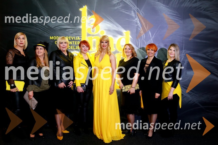  Vesna Dolenc, City Center Celje;  Mirjam Podlesnik, City Center Celje;  Mateja Žohar, City Center Celje;  Tatjana Kugler, City Center Celje;  Darja Lesjak, center manager Citycenter Celje;  Gerlinde Tavčer, asistentka za marketing City Center;  Nena Horvat, vodja marketinga Citycenter Celje;  Katja Artnjak, CityCenter Celje13. nadstropje, modni spektakel Citycenter Celje