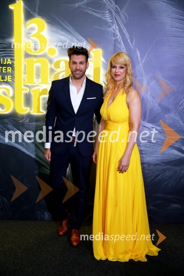  Domen Kumer, pevec;  Darja Lesjak, center manager Citycenter Celje13. nadstropje, modni spektakel Citycenter Celje