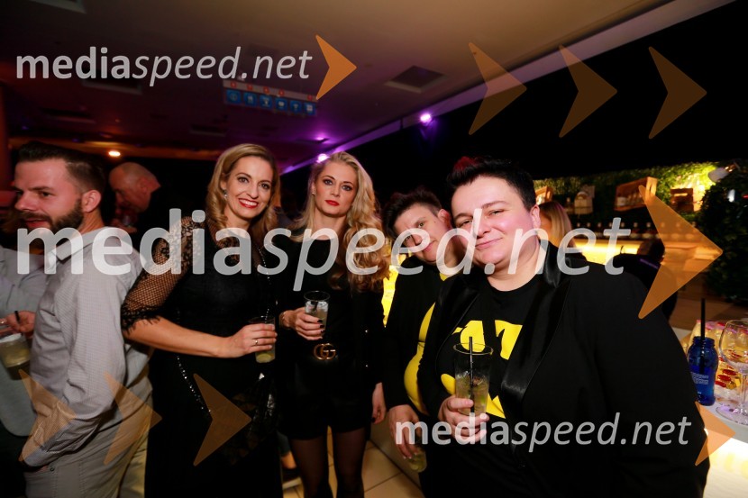  Miša Margan Kocbek, novinarka, Adria Media in lastnica agencije Glammodels;  Maša Merc, fotomodel;  Janja Zdolšek, direktorica Zavoda za kulturo Maribor - standupsi.com;  Martina Ipša, stand up komičarka13. nadstropje, modni spektakel Citycenter Celje