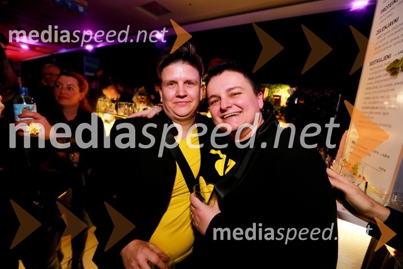  Janja Zdolšek, direktorica Zavoda za kulturo Maribor - standupsi.com;  Martina Ipša, stand up komičarka13. nadstropje, modni spektakel Citycenter Celje