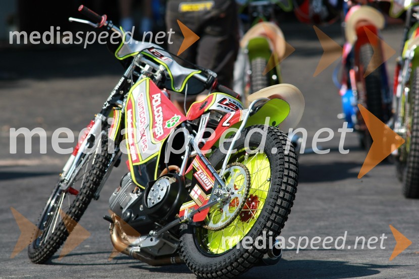 Motor Leigha Adamsa, AvstralijaSpeedway Grand Prix 2008, VN Češke, trening