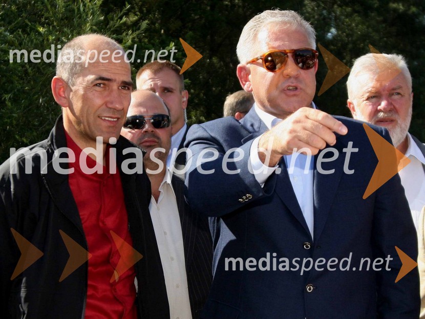 Janez Janša, predsednik vlade RS in Ivo Sanader, hrvaški premierVlada Republike Hrvaške