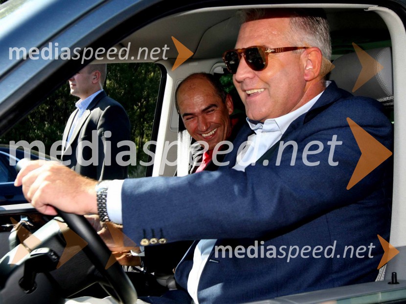 Janez Janša, predsednik vlade RS in Ivo Sanader, hrvaški premierVlada Republike Hrvaške