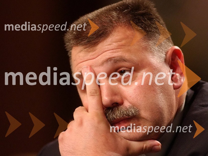 Ivan Šuker, hrvaški minister za financeVlada Republike Hrvaške