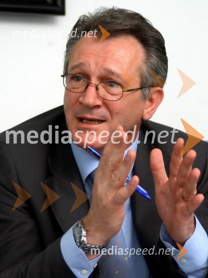 Branko Vukelić, hrvaški obrambni ministerVlada Republike Hrvaške