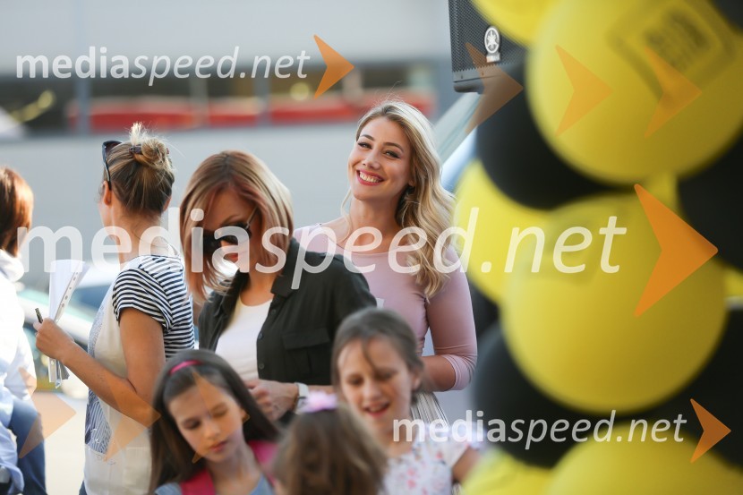 Mediaspeed V pričakovanju poletja, Stop Shop Kranj