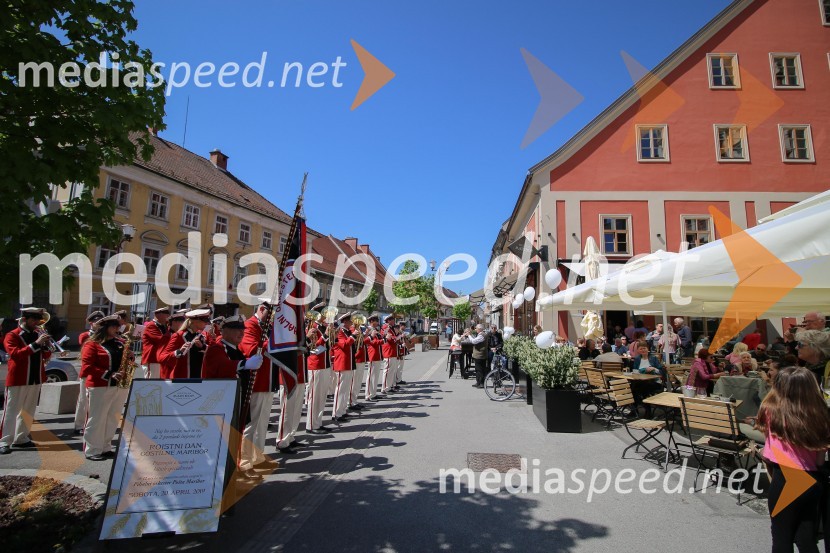 Dve pomladi Gostilne MariborDve pomladi Gostilne Maribor