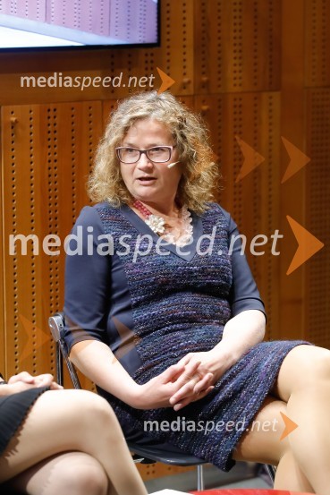 mag. Sonja Klopčič,  podjetnica, managerka in voditeljicaPredstavitev knjige Sonje Klopčič AEIOU voditeljstva